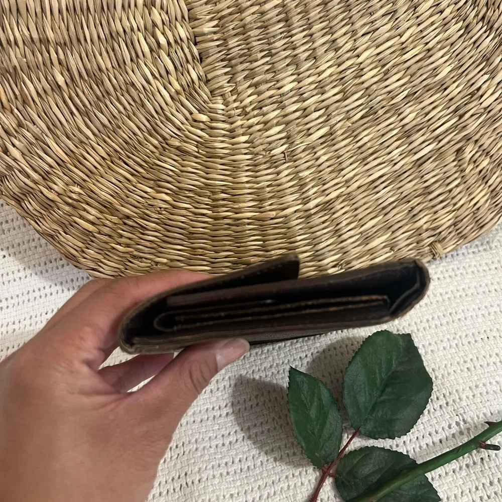 Louis Vuitton Trifold Wallet in signature Damier Ebene